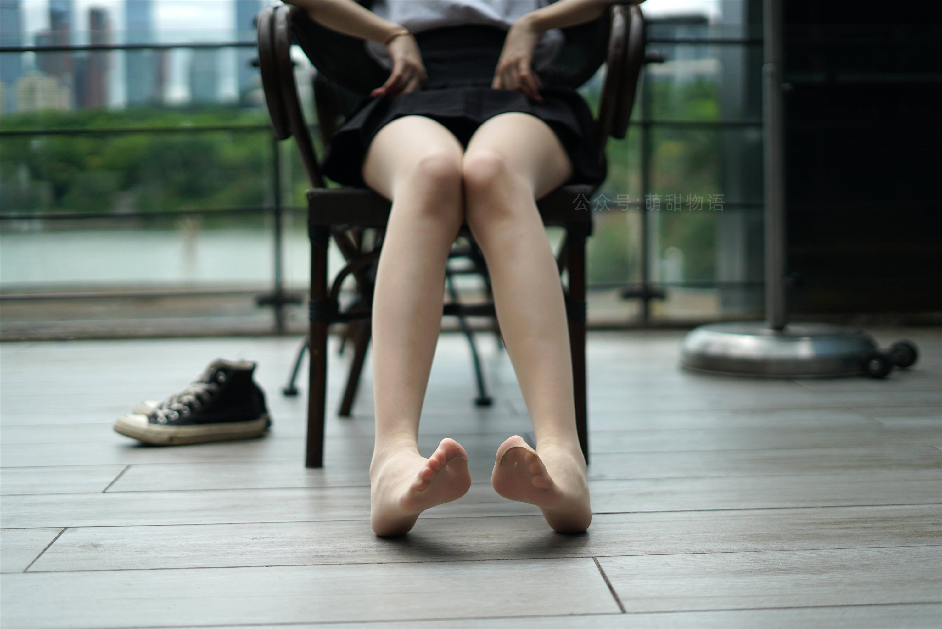 萌甜物语 XM107《清纯百褶裙-腿腿》